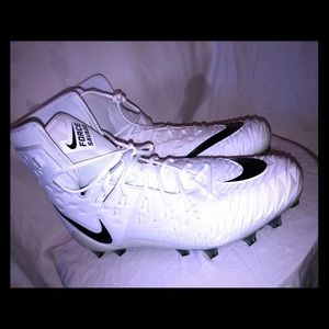 Nike Force Savage Football Cleats White/BlackSZ 18